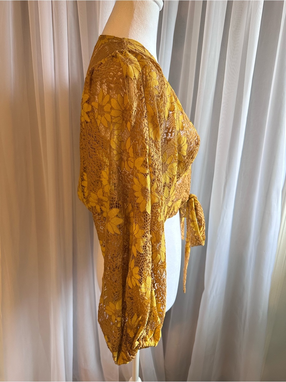 Hyfve Goldenrod Sheer Floral Cropped Lace Boho Tie-Front Top Shrug Size XS - Picture 5 of 13